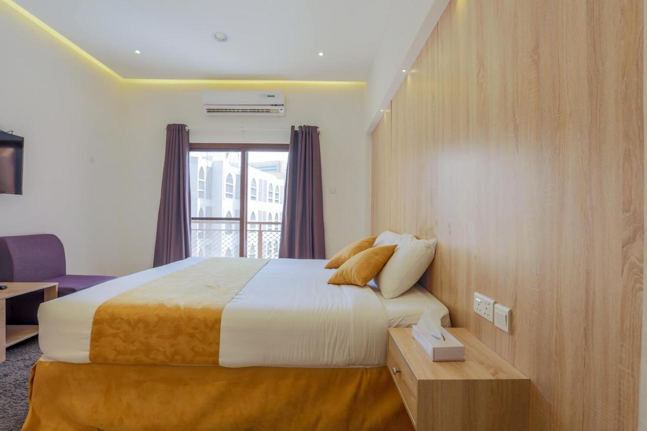 24 Gold Hotel Dubai Buitenkant foto