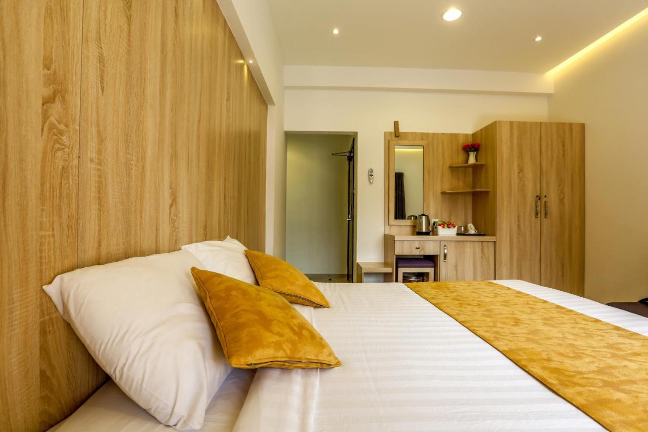 24 Gold Hotel Dubai Buitenkant foto