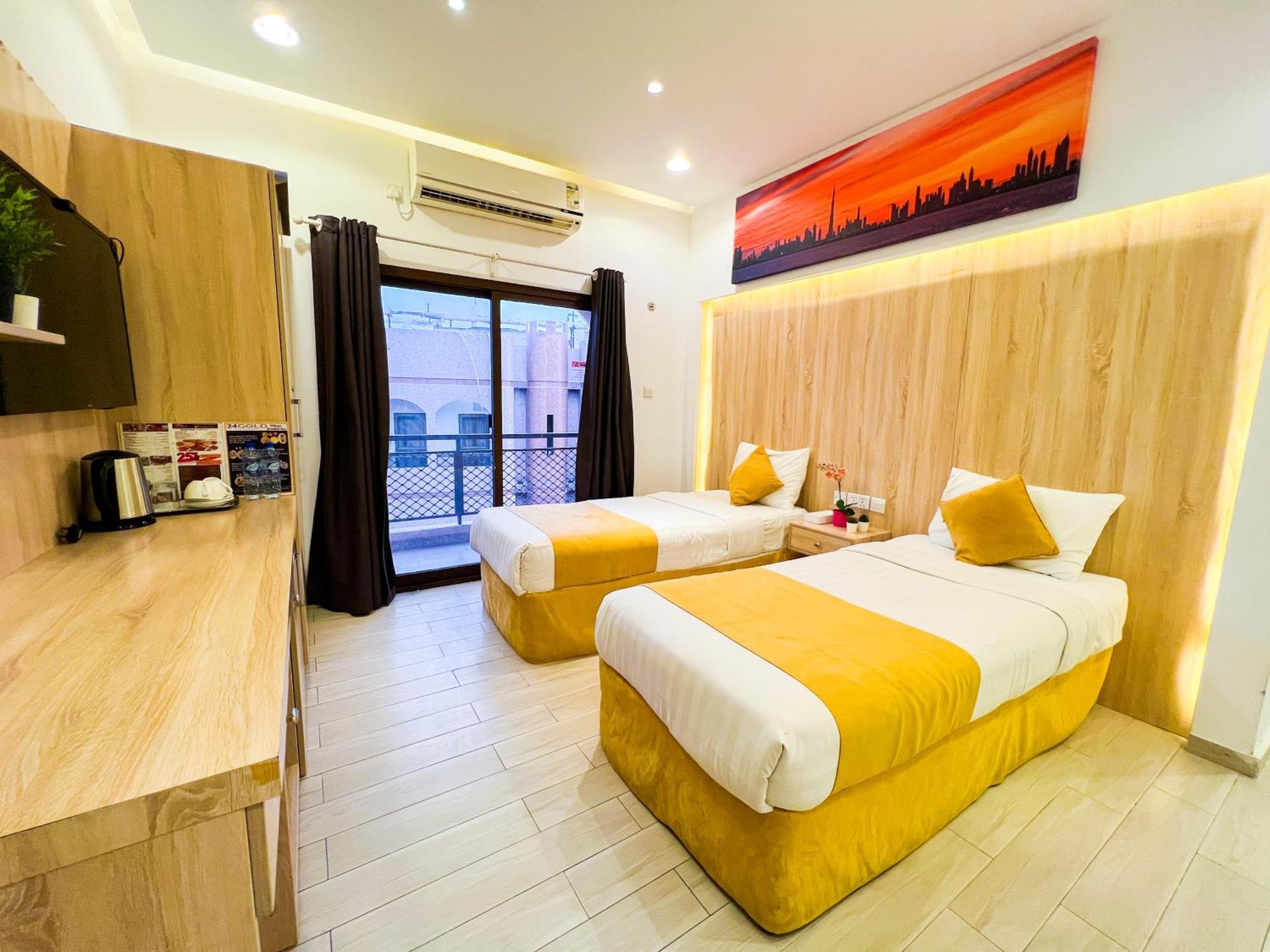 24 Gold Hotel Dubai Buitenkant foto